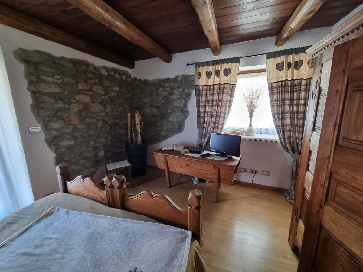Pensjonat La Peiro Douco Roure Turin Zewnętrze zdjęcie